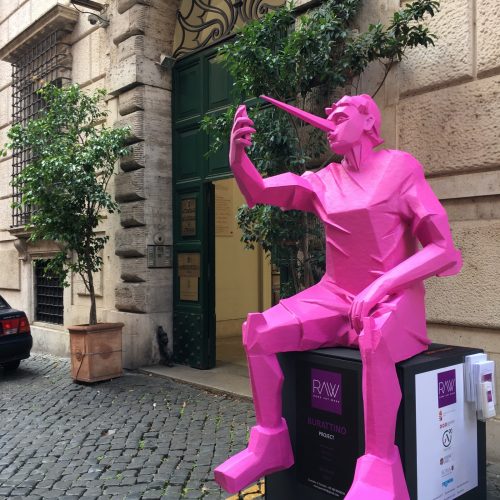 nyitókép - Burattino selfie